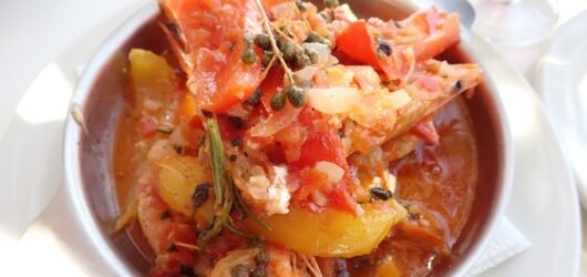 Saganaki prawns